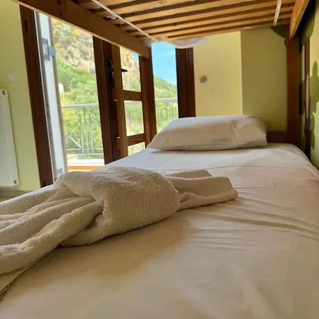 Apanemia Tsakaioi * Tsakei